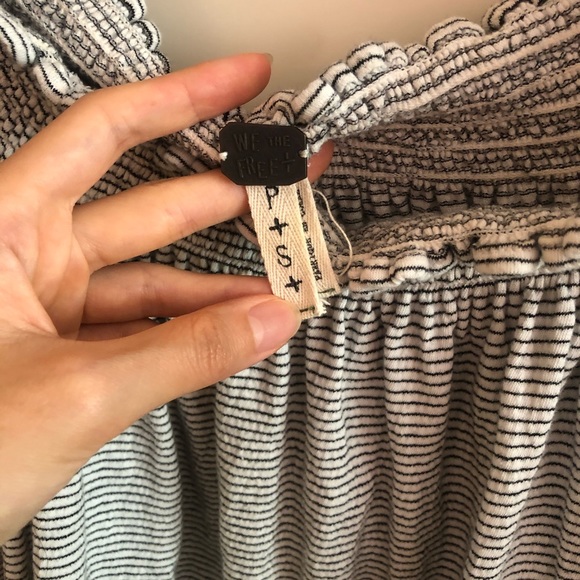 Free People Off the shoulder top - Picture 2 of 3